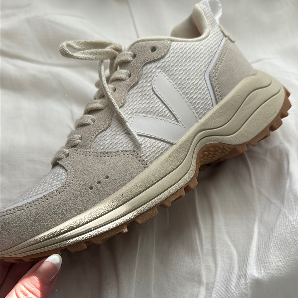 Veja White and Cream Sneakers